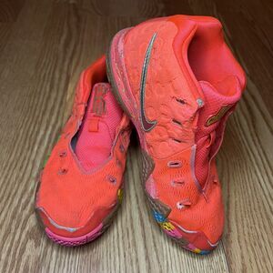 Nike Kyrie 4 Lucky Charms Basketball Shoe: Size 3.5 Youth Used